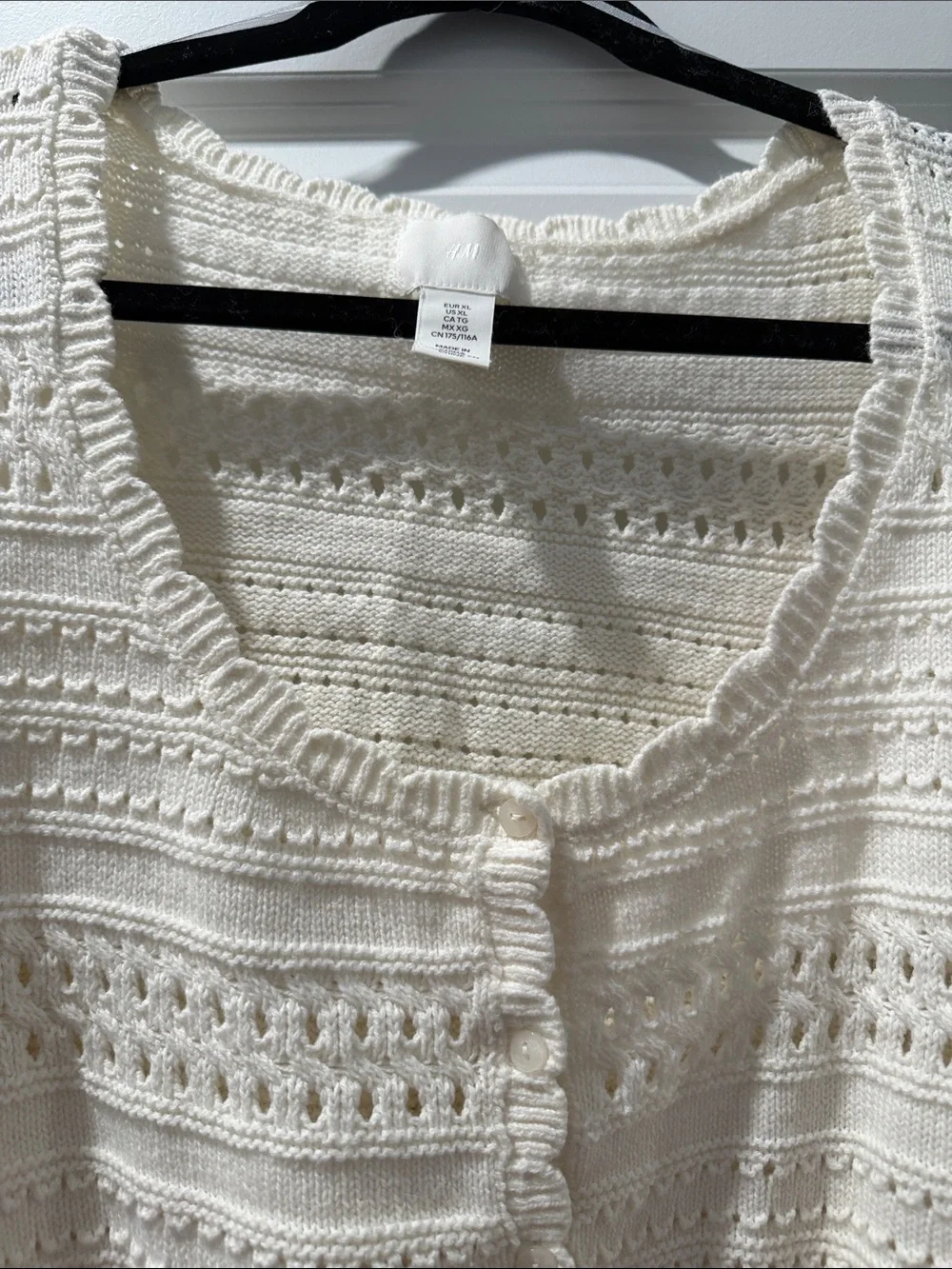 H&M Cream Cropped Button-Front Knit Cardigan